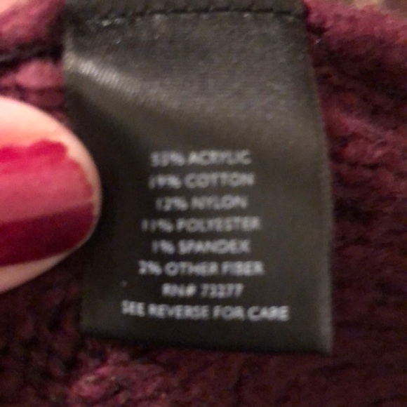 New Vera Wang Burgundy Turtleneck Sweater - Picture 7 of 8